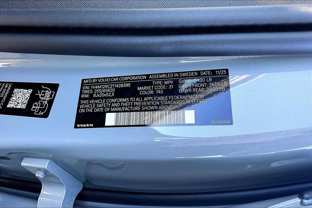 new 2026 Volvo XC60 car, priced at $58,105