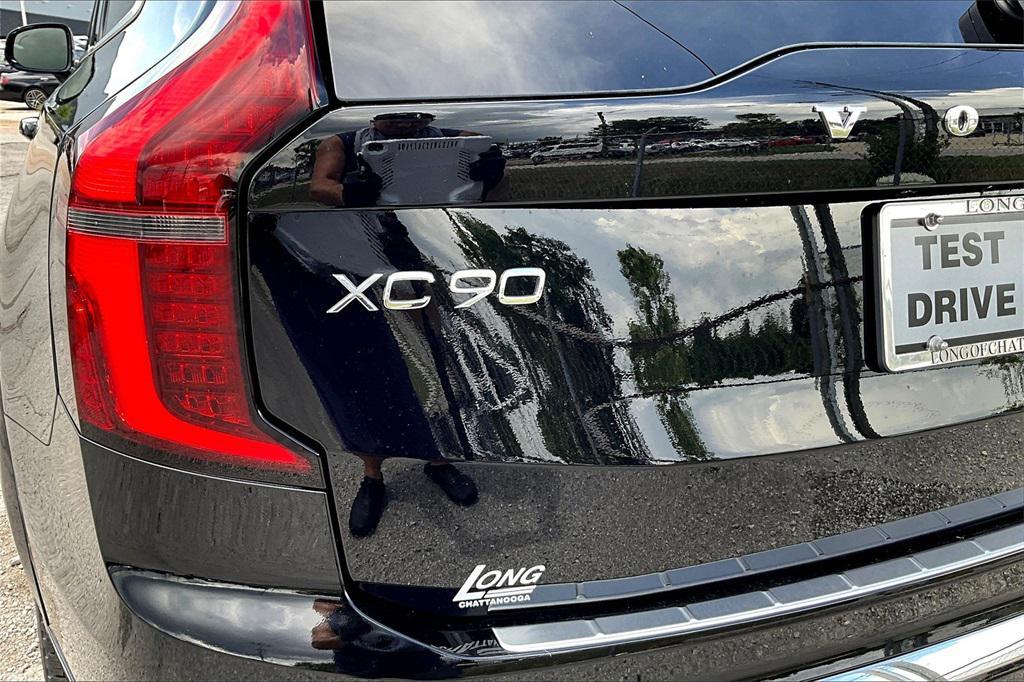 new 2026 Volvo XC90 car, priced at $71,825