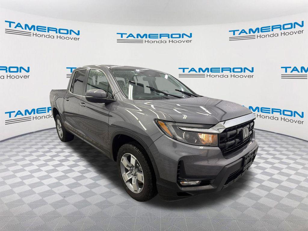 used 2025 Honda Ridgeline car, priced at $33,299