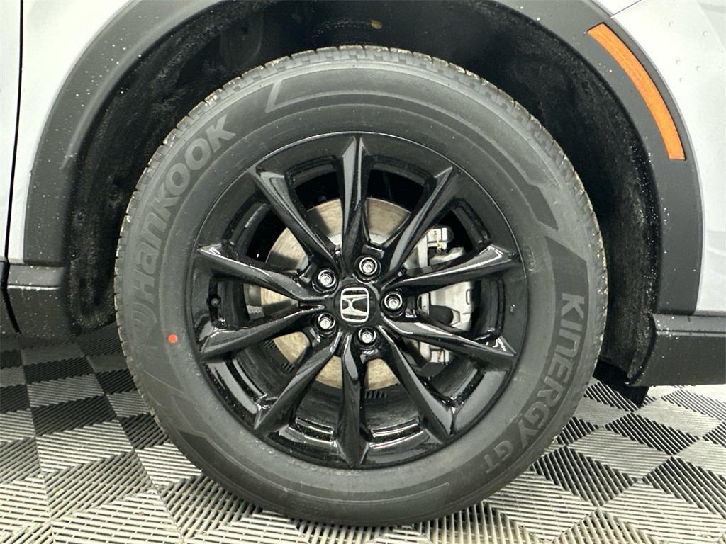 new 2026 Honda CR-V Hybrid car, priced at $40,175