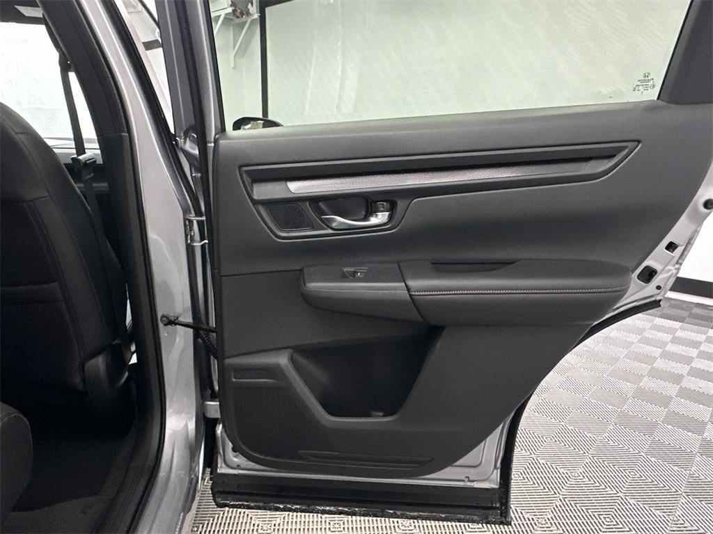 new 2026 Honda CR-V Hybrid car, priced at $40,175