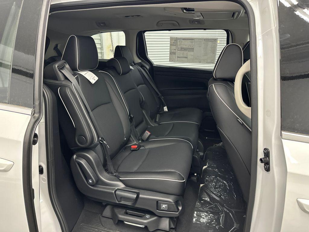 new 2026 Honda Odyssey car, priced at $53,645