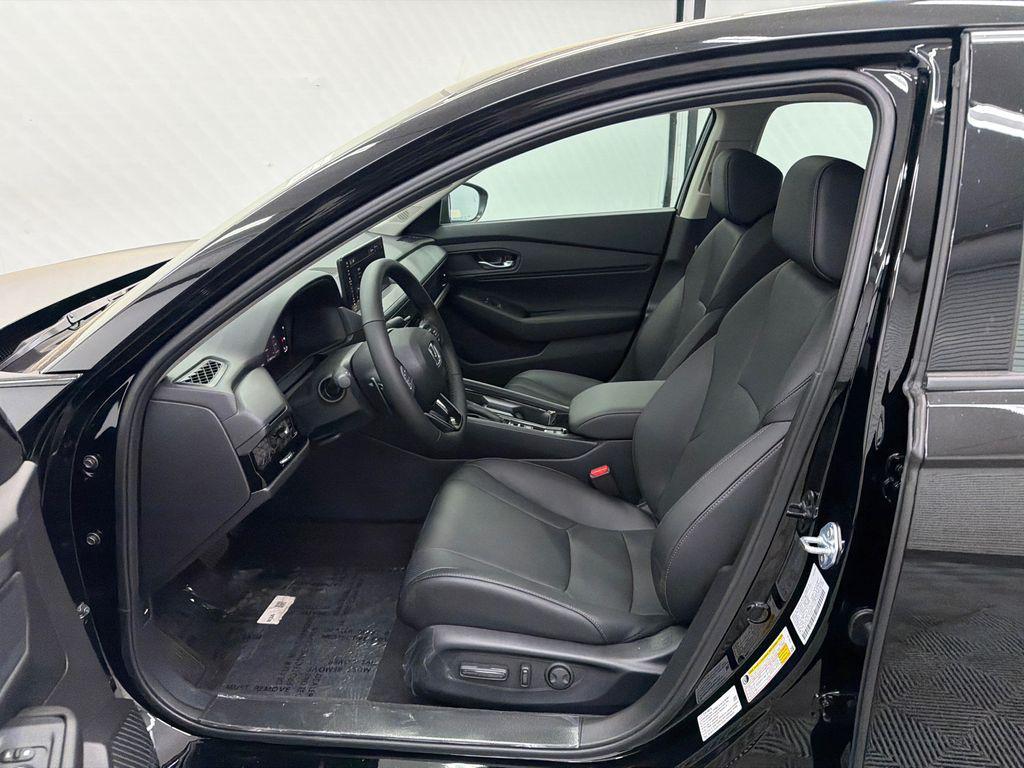 new 2026 Honda Accord Hybrid car, priced at $36,290