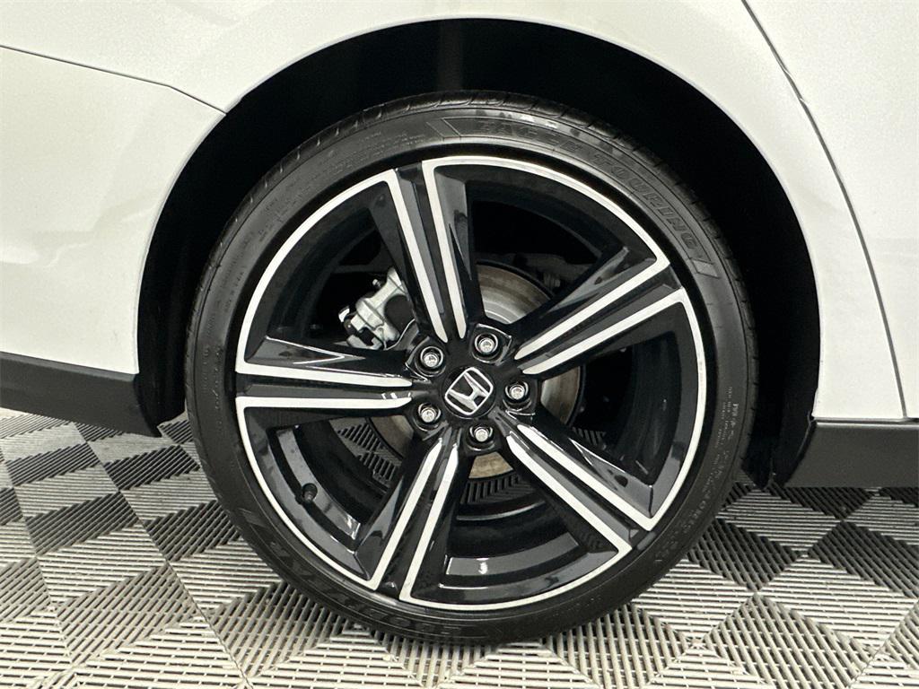 new 2025 Honda Accord Hybrid car, priced at $35,305