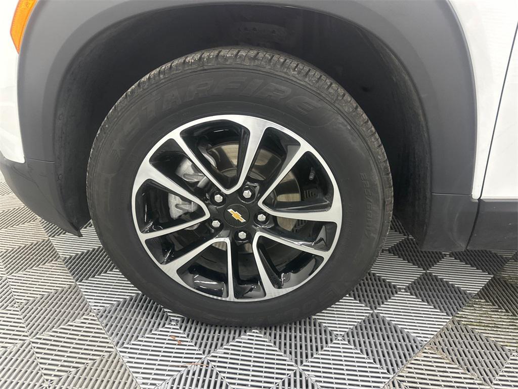 used 2024 Chevrolet TrailBlazer car, priced at $19,029