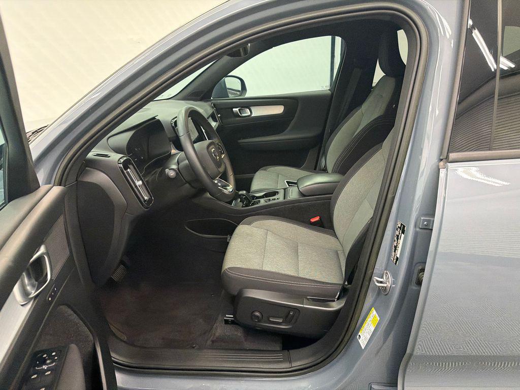 used 2023 Volvo XC40 car, priced at $23,697