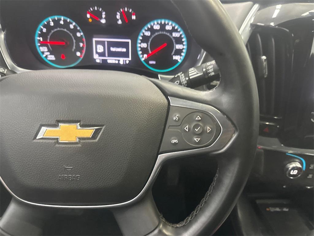 used 2023 Chevrolet Traverse car, priced at $23,729
