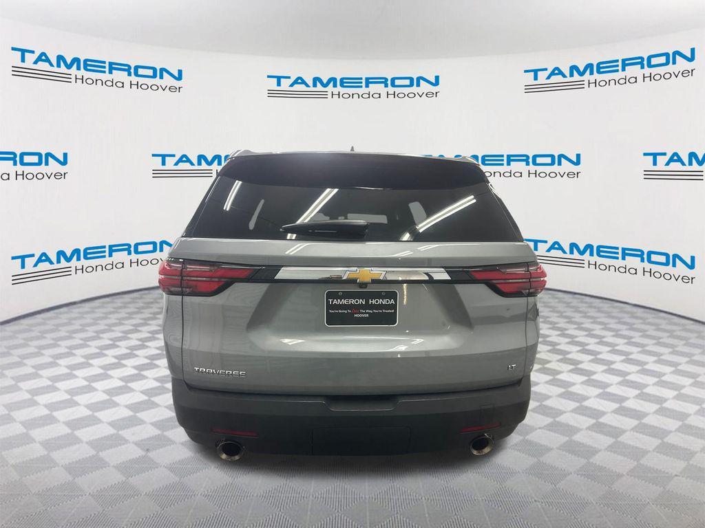 used 2023 Chevrolet Traverse car, priced at $21,999