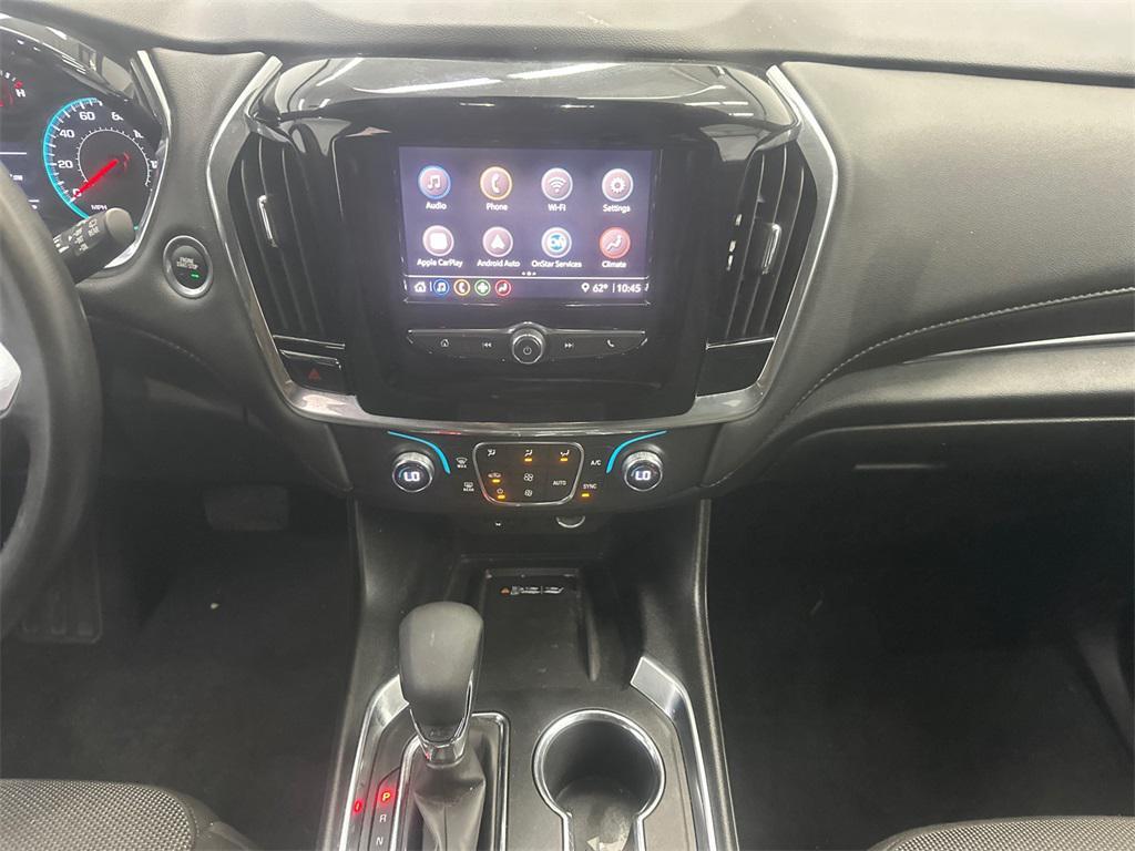 used 2023 Chevrolet Traverse car, priced at $23,729