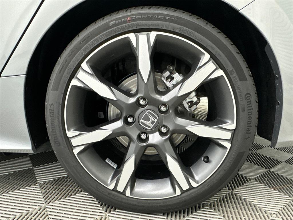 new 2026 Honda Civic Hybrid car, priced at $33,490