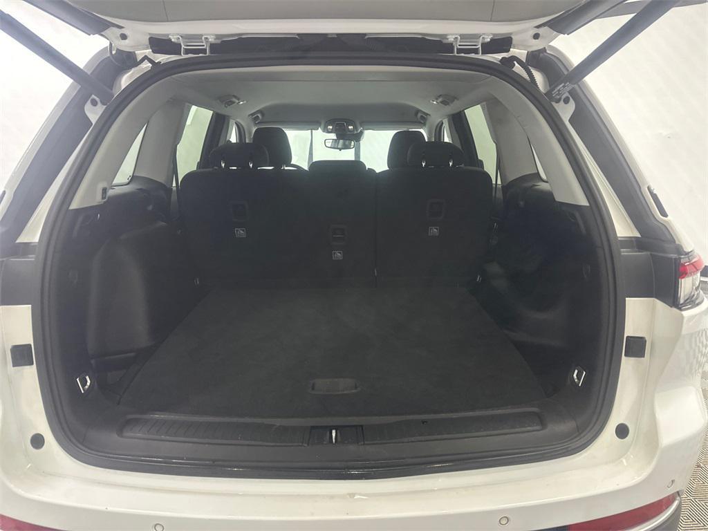 used 2023 Jeep Grand Cherokee car, priced at $24,325