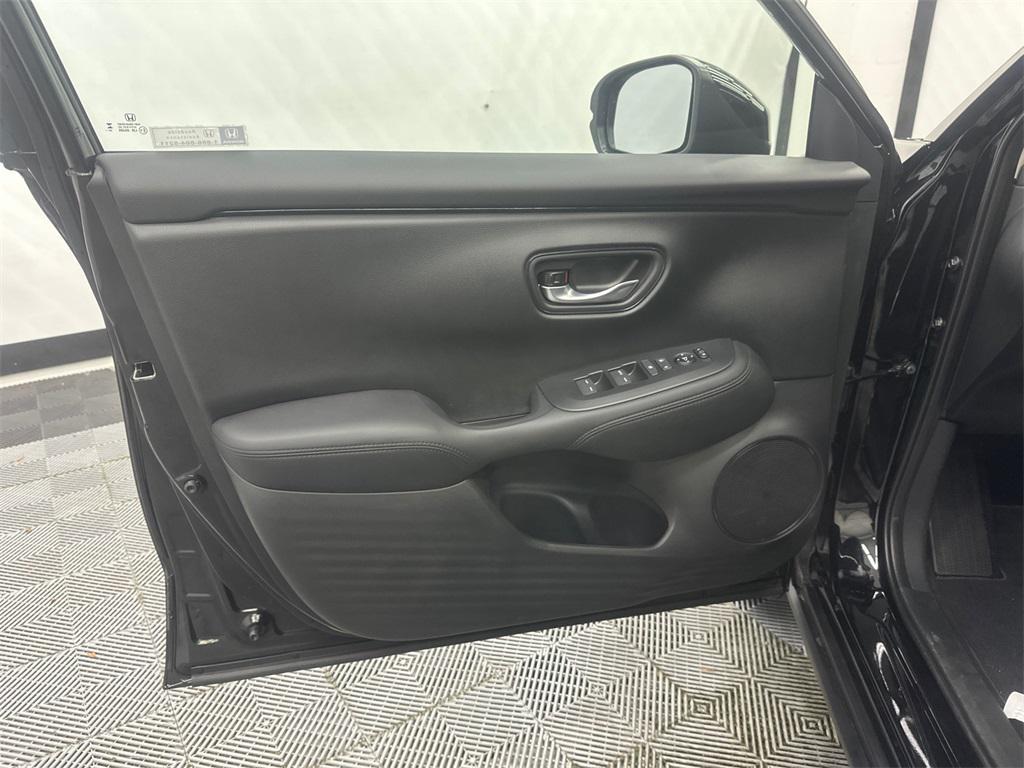 new 2026 Honda HR-V car, priced at $27,650