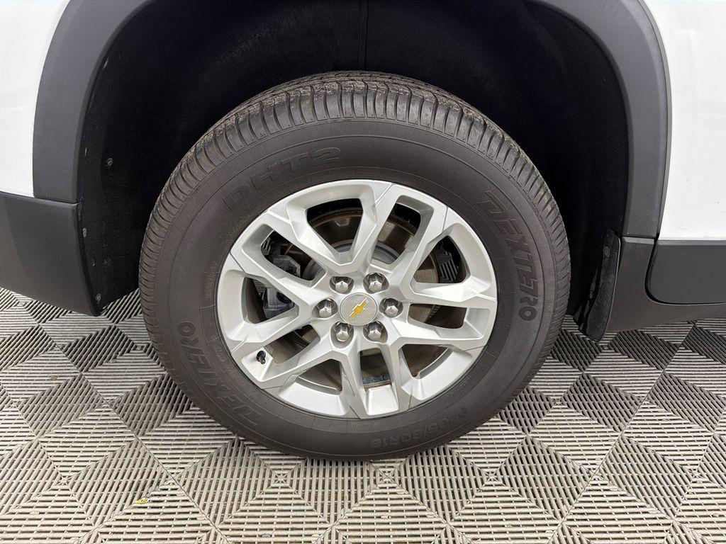 used 2020 Chevrolet Traverse car, priced at $11,995