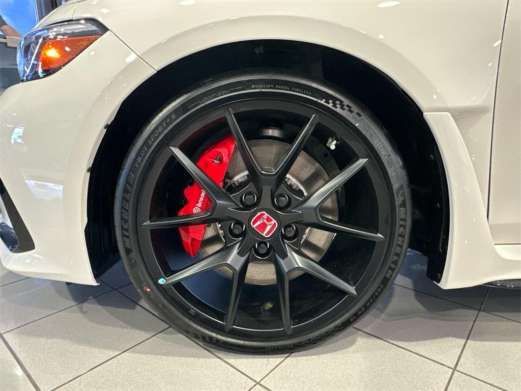 new 2025 Honda Civic Type R car, priced at $47,545