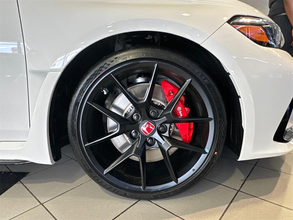 new 2025 Honda Civic Type R car, priced at $47,545