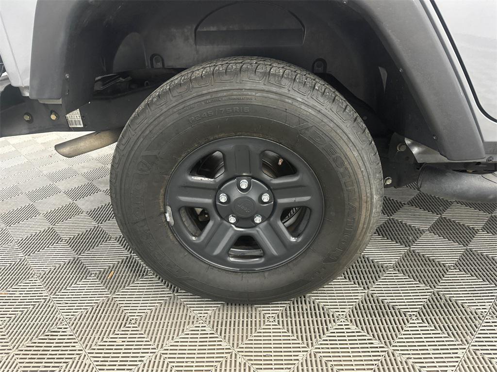 used 2016 Jeep Wrangler Unlimited car, priced at $16,595