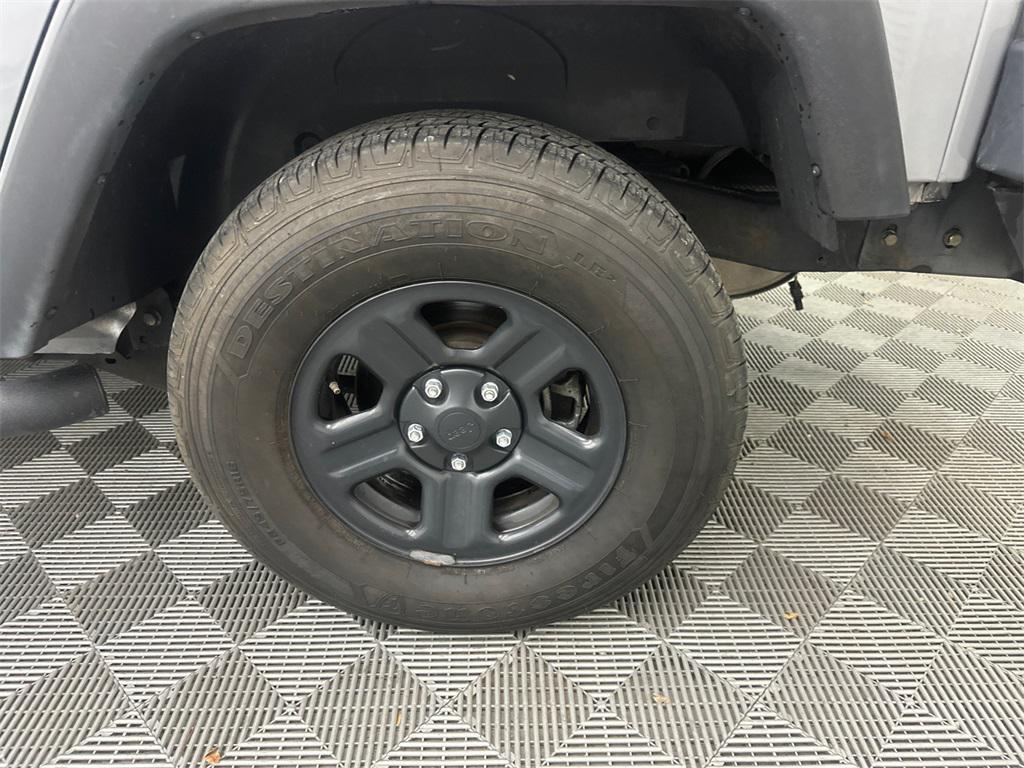 used 2016 Jeep Wrangler Unlimited car, priced at $16,595