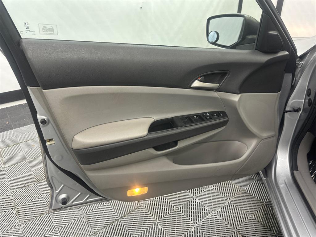 used 2010 Honda Accord car, priced at $8,995
