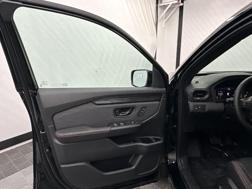 new 2026 Honda Passport car, priced at $51,730