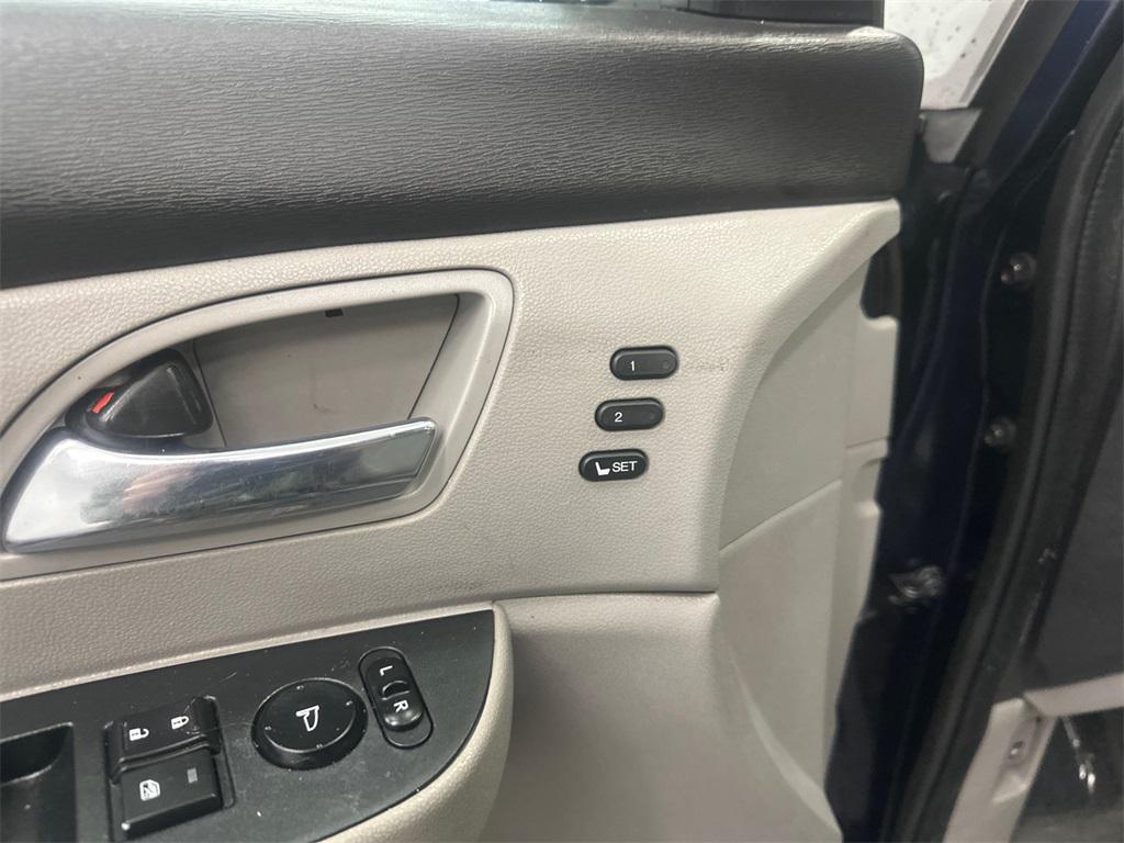 used 2015 Honda Odyssey car, priced at $10,745