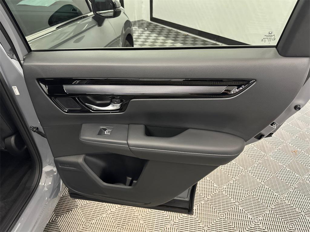 used 2024 Honda CR-V car, priced at $32,132