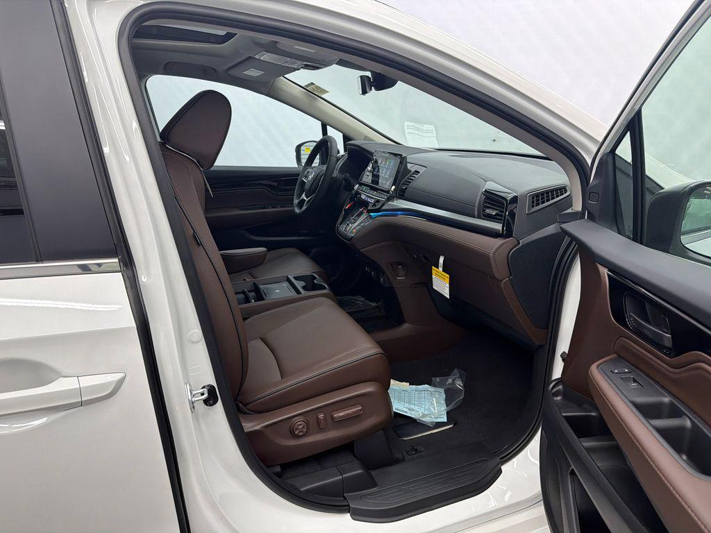 new 2026 Honda Odyssey car, priced at $49,445