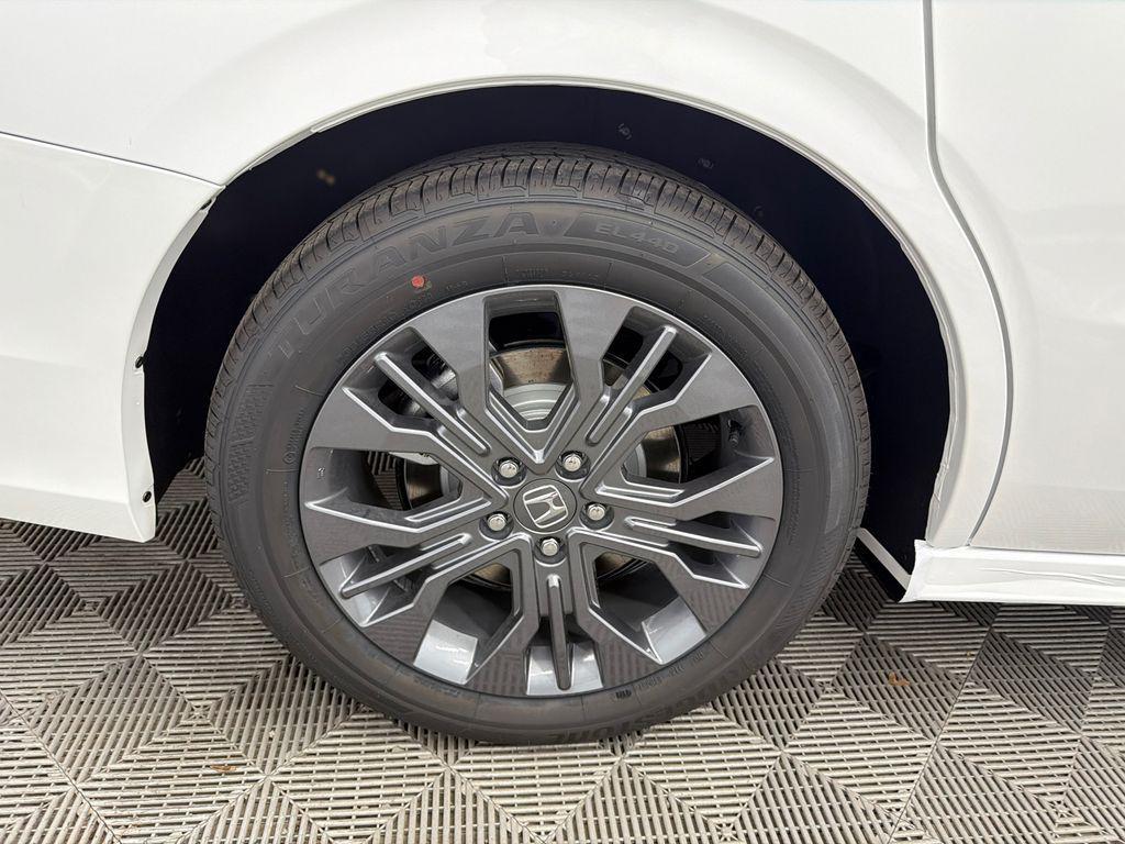 new 2026 Honda Odyssey car, priced at $49,445