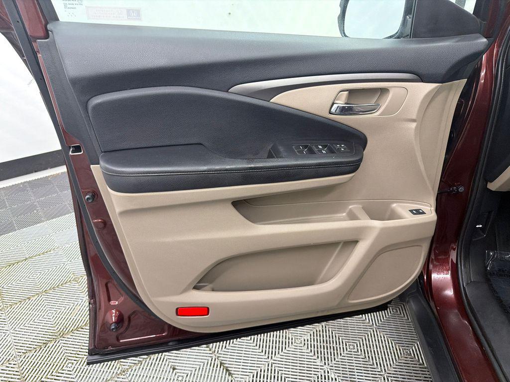 used 2018 Honda Pilot car, priced at $24,498