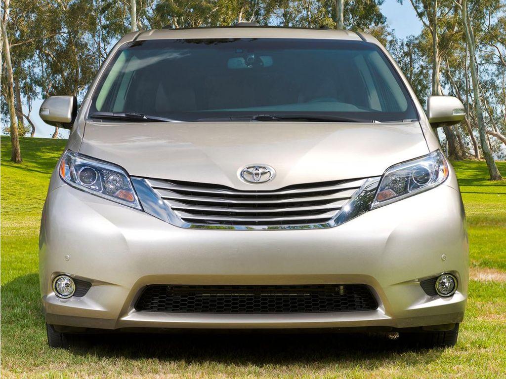 used 2016 Toyota Sienna car, priced at $16,589