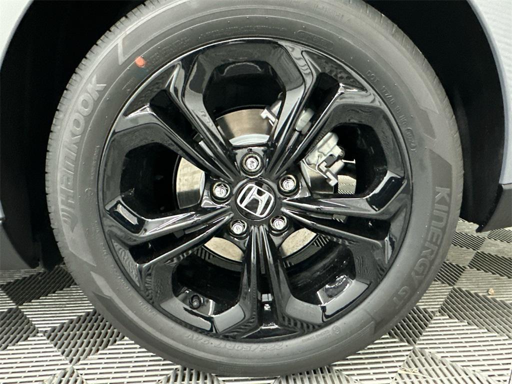 new 2025 Honda Accord car, priced at $32,210