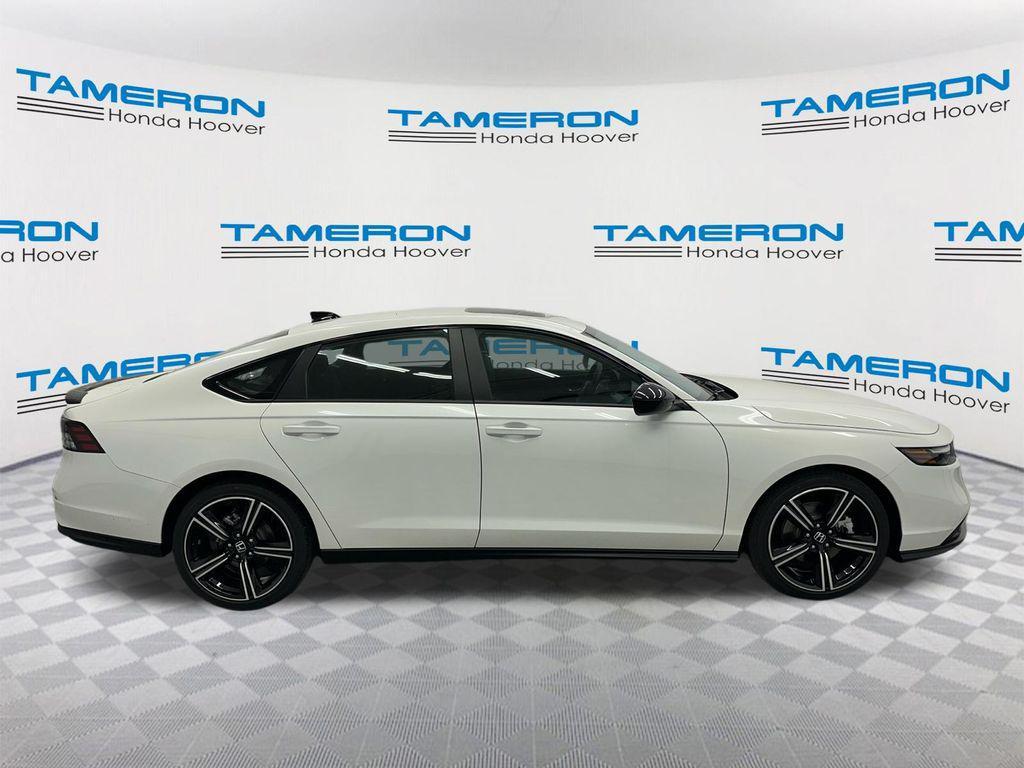 new 2026 Honda Accord Hybrid car, priced at $35,445