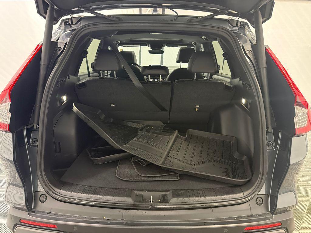 used 2025 Honda CR-V Hybrid car, priced at $33,999