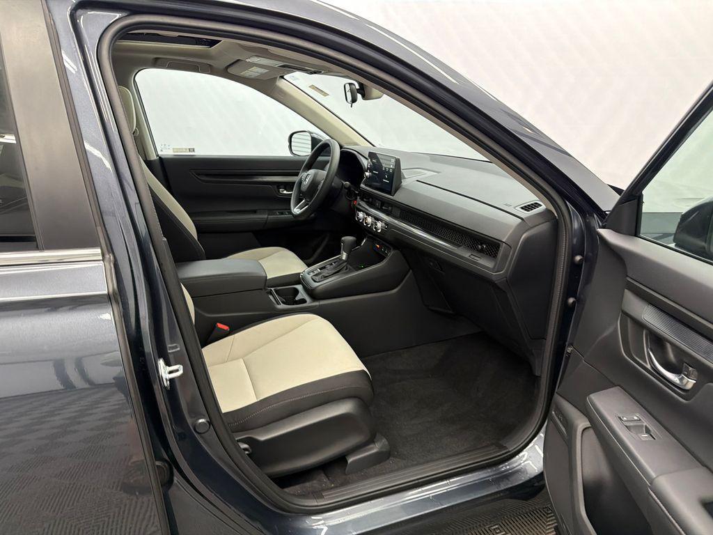 used 2026 Honda CR-V car, priced at $30,999