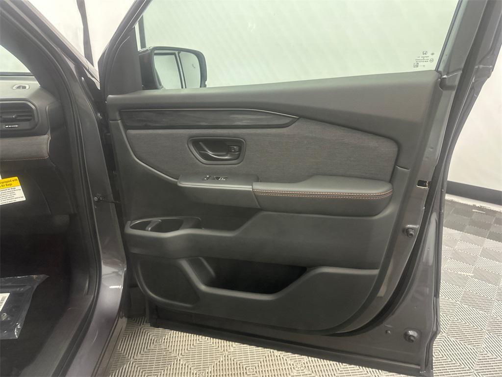 new 2026 Honda Passport car, priced at $51,530
