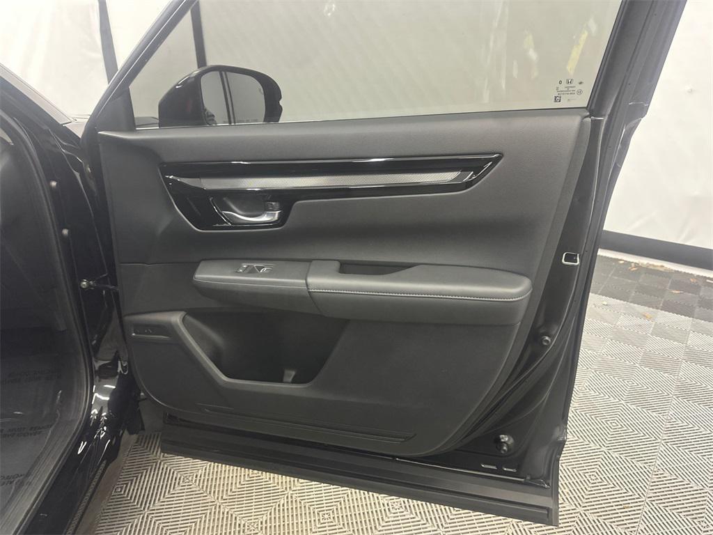 used 2024 Honda CR-V car, priced at $29,729