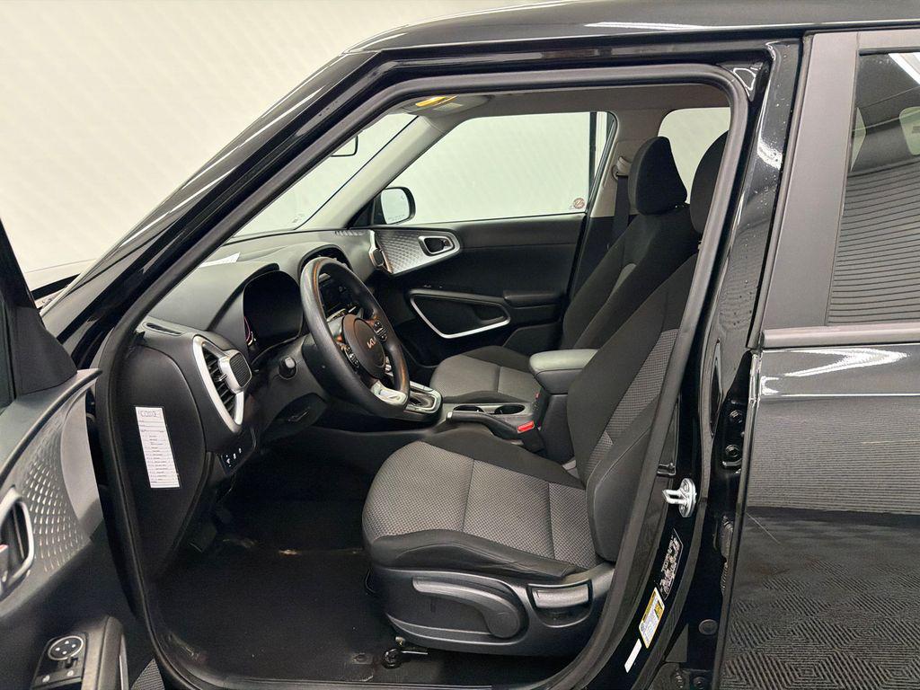 used 2024 Kia Soul car, priced at $14,248