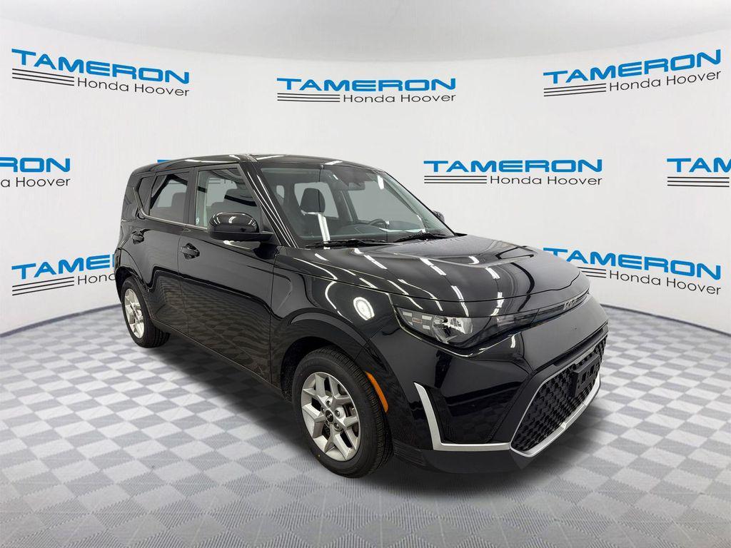 used 2024 Kia Soul car, priced at $14,248