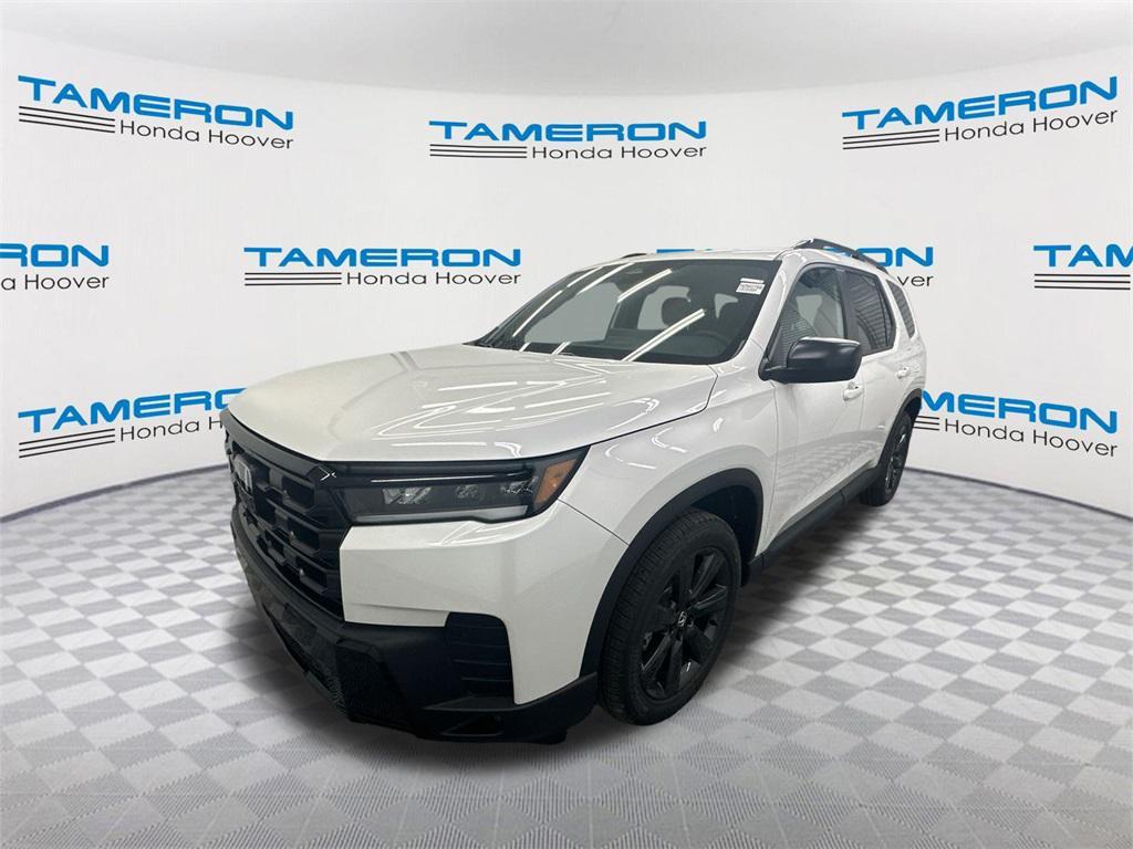 new 2026 Honda Pilot car, priced at $44,145