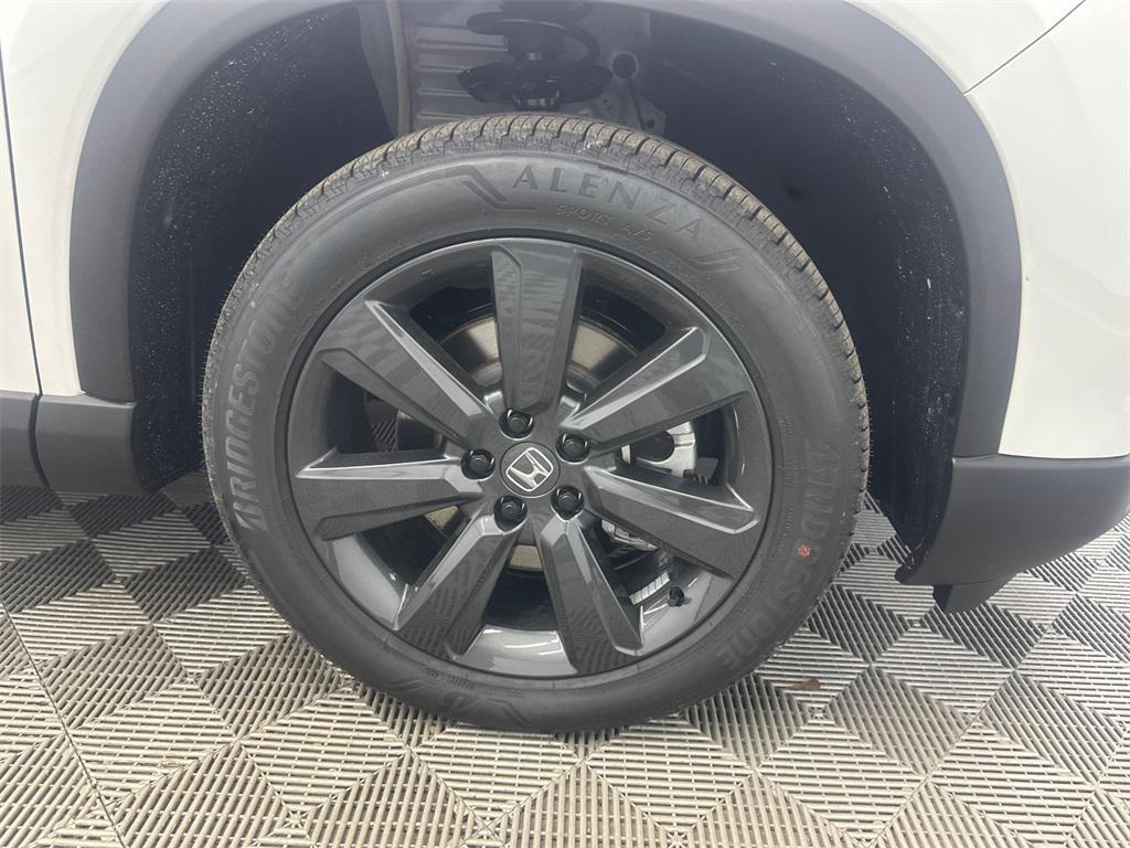 new 2026 Honda Pilot car, priced at $44,145