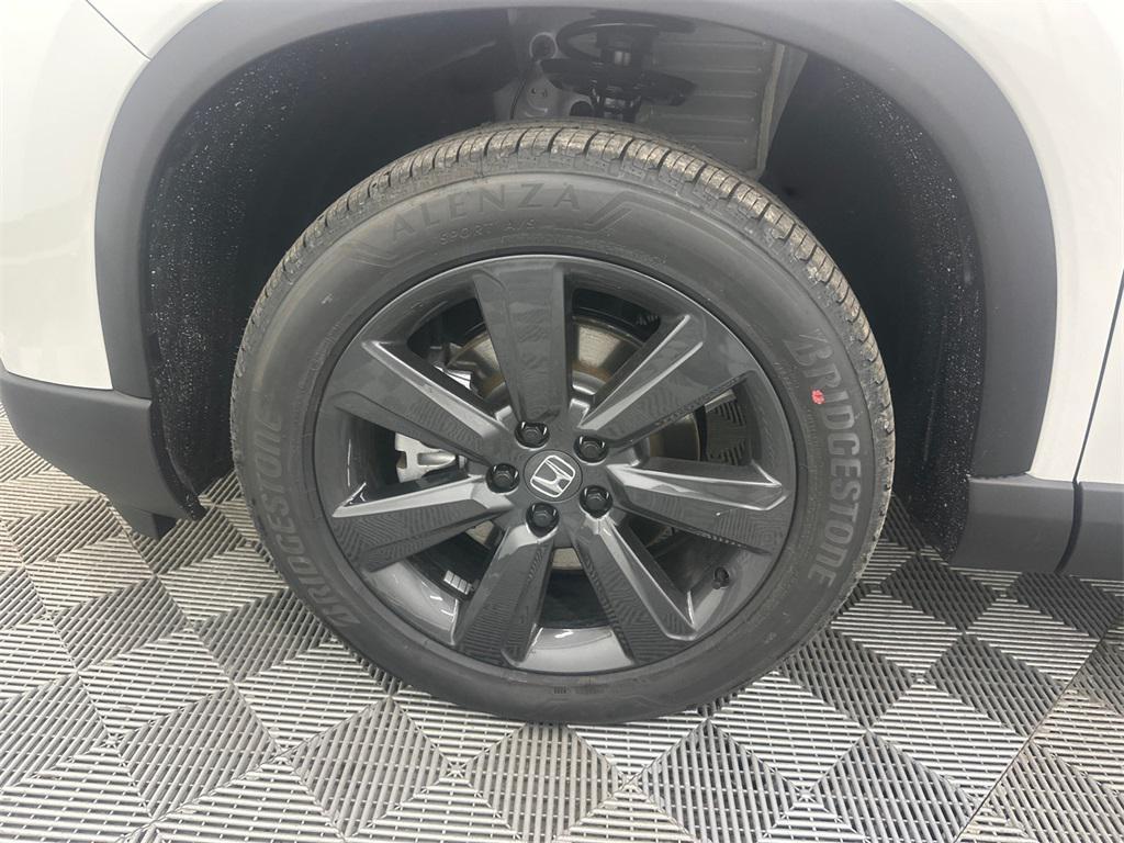 new 2026 Honda Pilot car, priced at $44,145