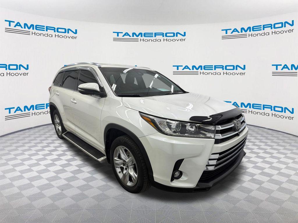 used 2019 Toyota Highlander car, priced at $23,998