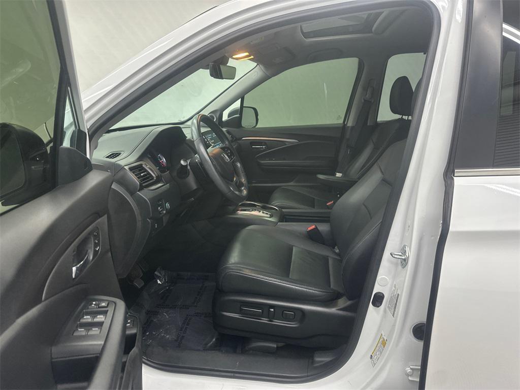 used 2022 Honda Pilot car, priced at $29,448