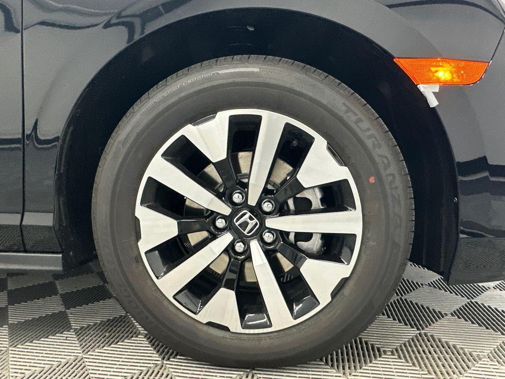 new 2026 Honda Odyssey car, priced at $44,885