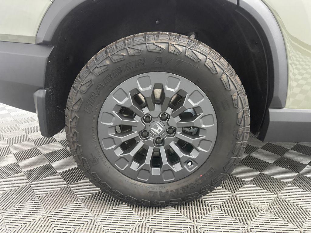 new 2026 Honda Passport car, priced at $50,600