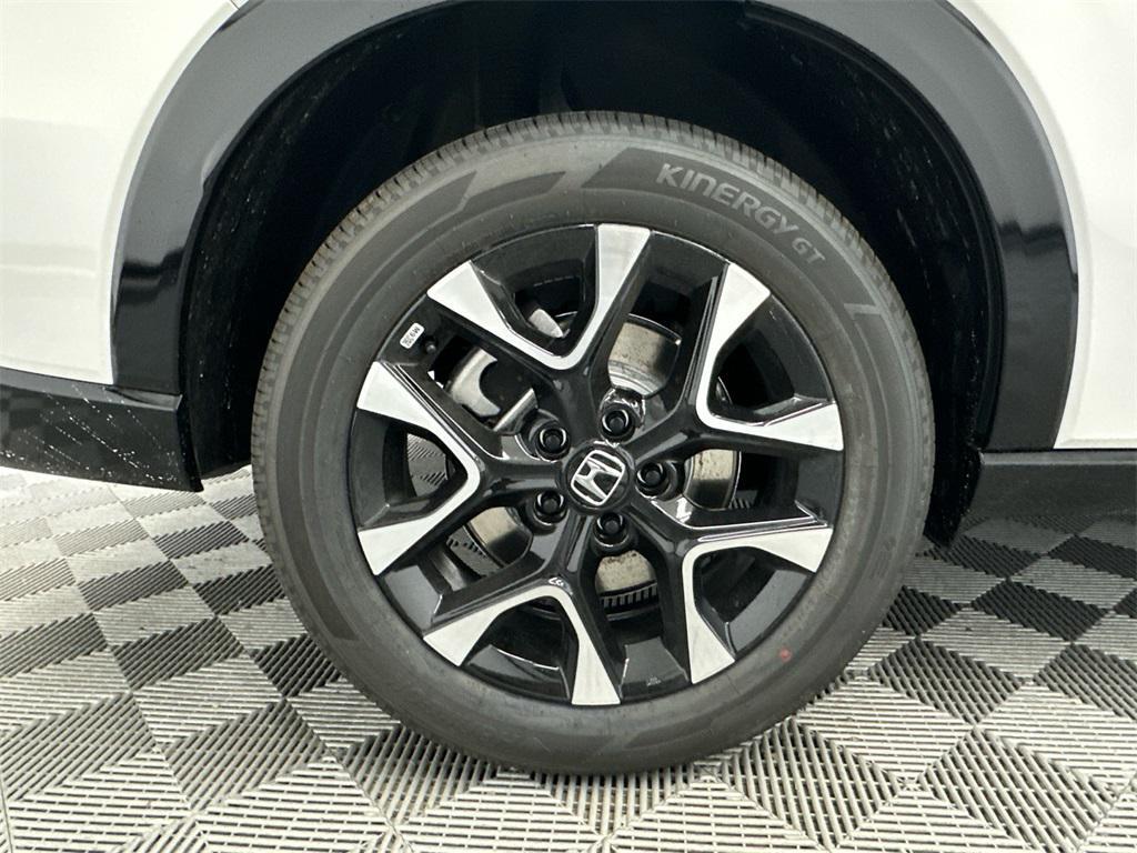 new 2026 Honda HR-V car, priced at $31,500