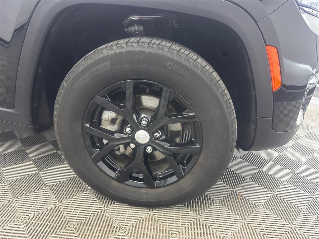 used 2023 Jeep Grand Cherokee car, priced at $26,409