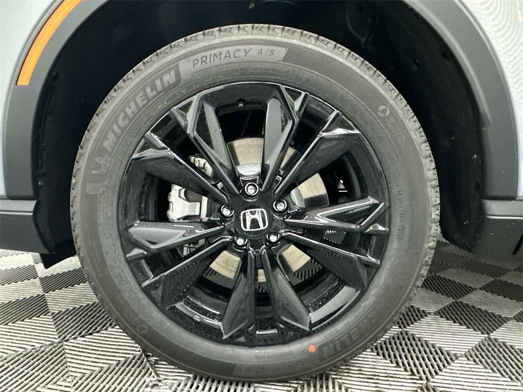 new 2026 Honda CR-V Hybrid car, priced at $44,455