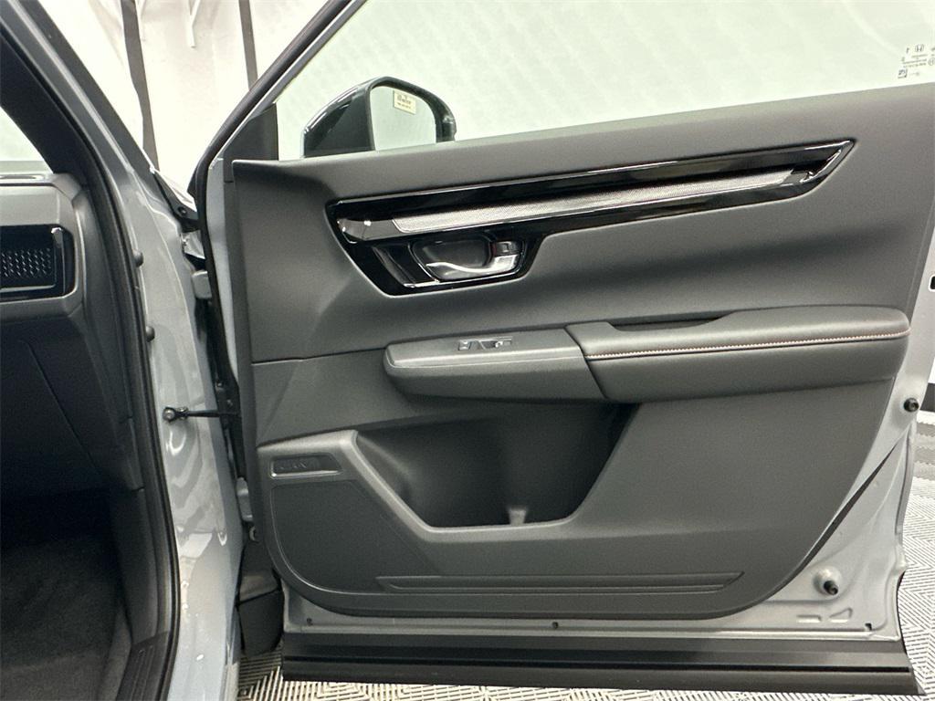 new 2026 Honda CR-V Hybrid car, priced at $44,455