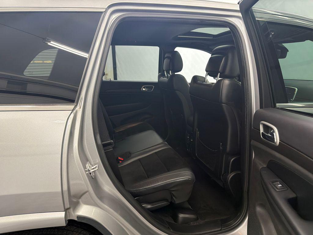 used 2015 Jeep Grand Cherokee car, priced at $12,995