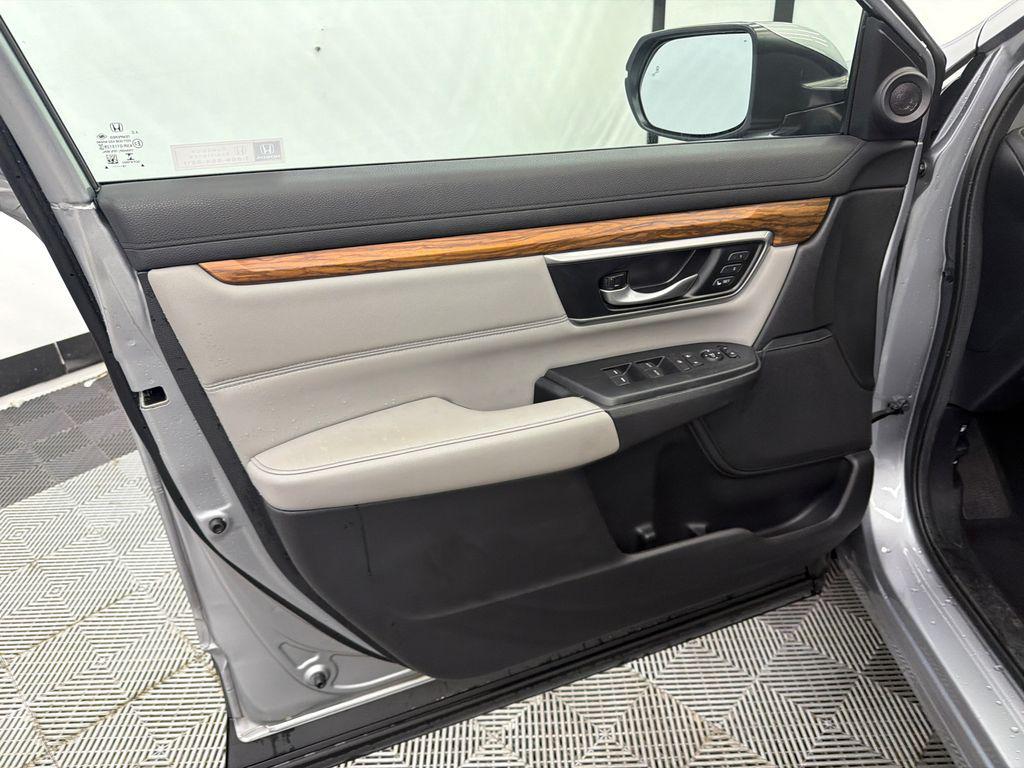 used 2018 Honda CR-V car, priced at $20,759